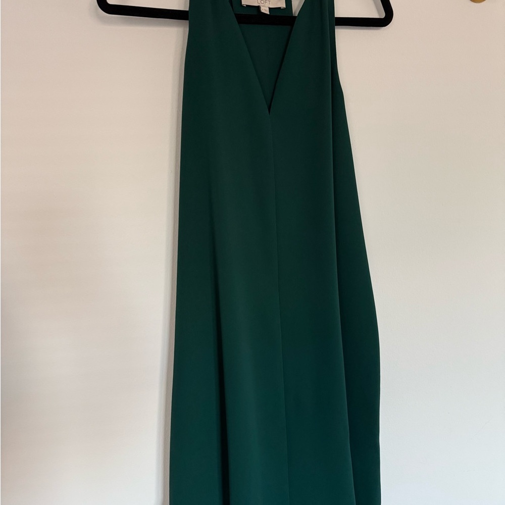 Elegant Green Sleeveless Dress